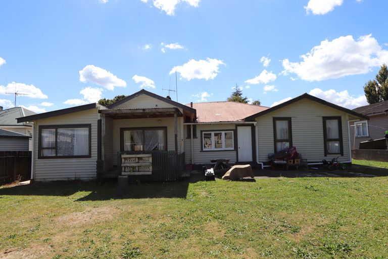 Photo of property in 15 Waikato Esplanade, Ngaruawahia, 3720