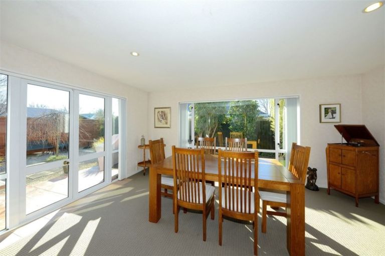 Photo of property in 3 Thoresby Mews, Avonhead, Christchurch, 8042