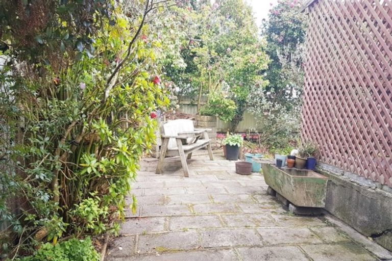 Photo of property in 4 Mclaughlins Lane, Westport, 7825