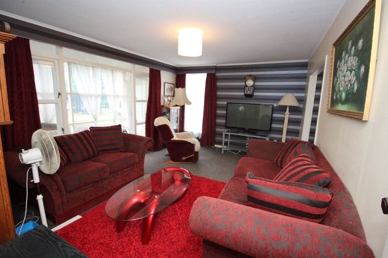 Photo of property in 10 Kotuku Place, Tokoroa, 3420