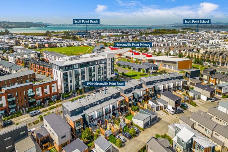 Photo of property in 190 Hobsonville Point Road, Hobsonville, Auckland, 0616