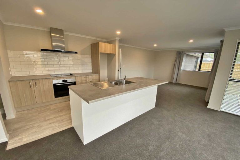 Photo of property in 5 Newbury Lane, Casebrook, Christchurch, 8051