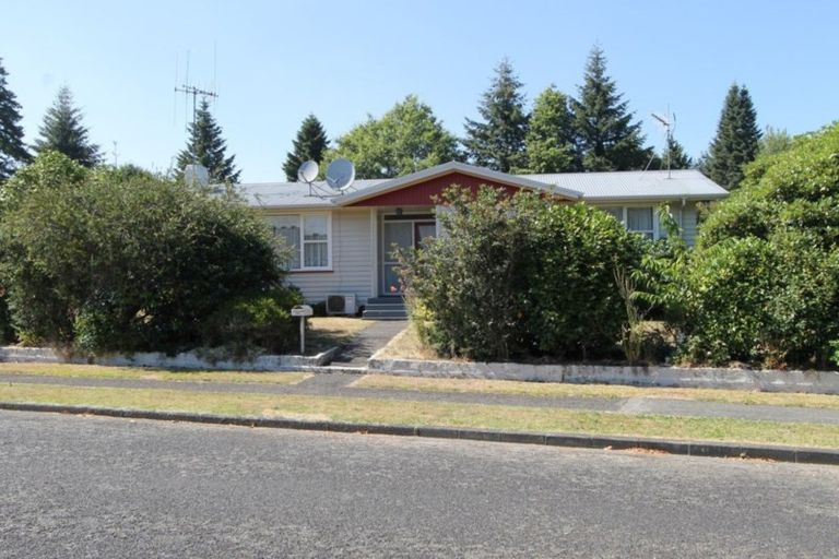 Photo of property in 101 Saint Andrews Drive, Tokoroa, 3420
