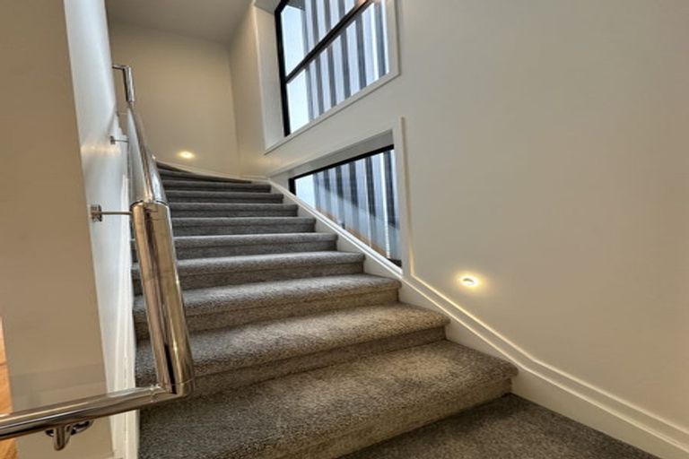 Photo of property in 1 Colenso Place, Otaki Beach, Otaki, 5512