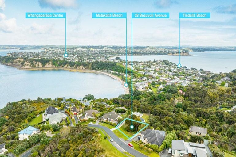 Photo of property in 28 Beauvoir Avenue, Matakatia, Whangaparaoa, 0930