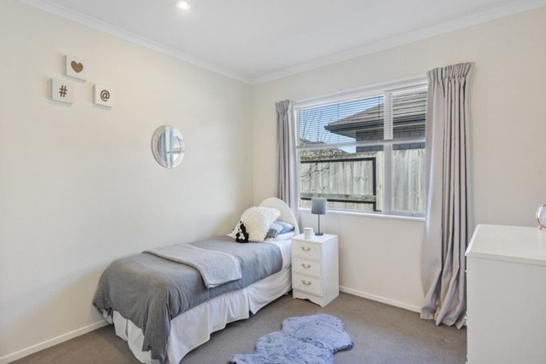 Photo of property in 8 Raupo Place, Rototuna North, Hamilton, 3210
