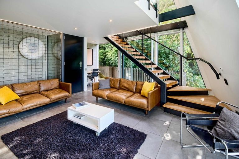 Photo of property in 64a Orangi Kaupapa Road, Northland, Wellington, 6012