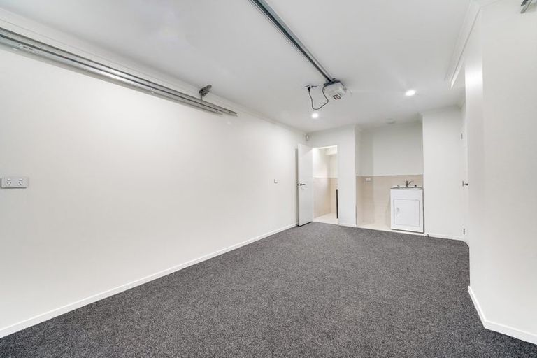 Photo of property in 26a Rangataua Place, Manurewa, Auckland, 2102