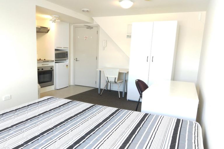 Photo of property in Southern Cross Apartments, 410/35 Abel Smith Street, Te Aro, Wellington, 6011