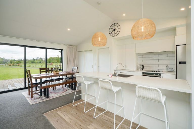Photo of property in 15 Oreti Road, Otatara, Invercargill, 9879