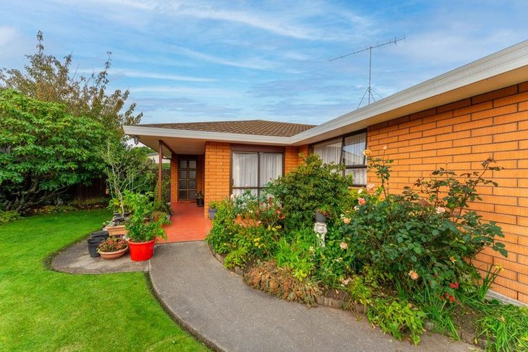 Photo of property in 1 Orielton Place, Gleniti, Timaru, 7910