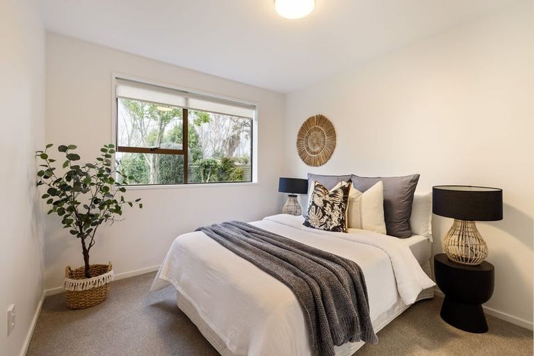 Photo of property in 33 Erin Crescent, Mairehau, Christchurch, 8013