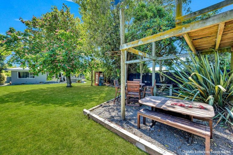 Photo of property in 14 Williamson Road, Clive, 4102