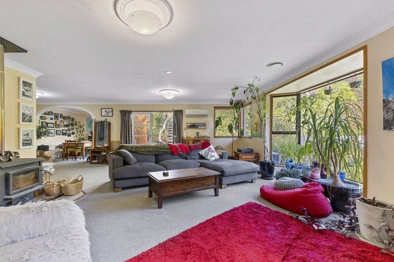 Photo of property in 37 Porterfield Street, Macandrew Bay, Dunedin, 9014