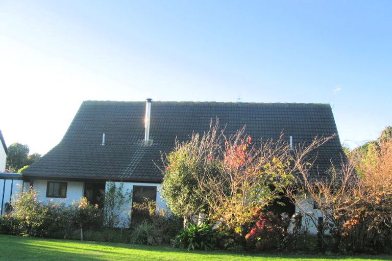 Photo of property in 1a Arthur Street, Paraparaumu Beach, Paraparaumu, 5032