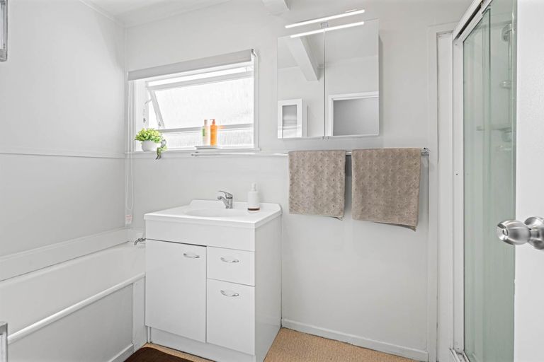 Photo of property in 62 Heybridge Street, Manurewa, Auckland, 2102