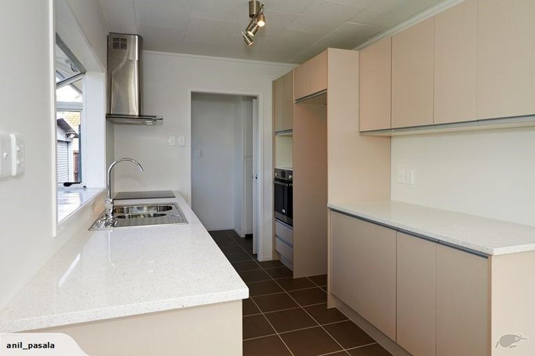 Photo of property in 2/36 Miro Street, New Lynn, Auckland, 0600