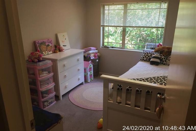 Photo of property in 86b Colwill Road, Massey, Auckland, 0614