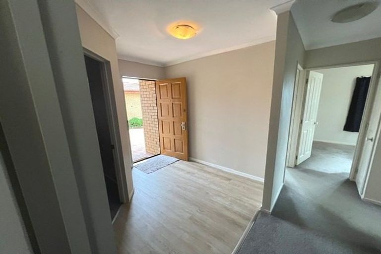 Photo of property in 25 Courtvale Place, Flat Bush, Auckland, 2019