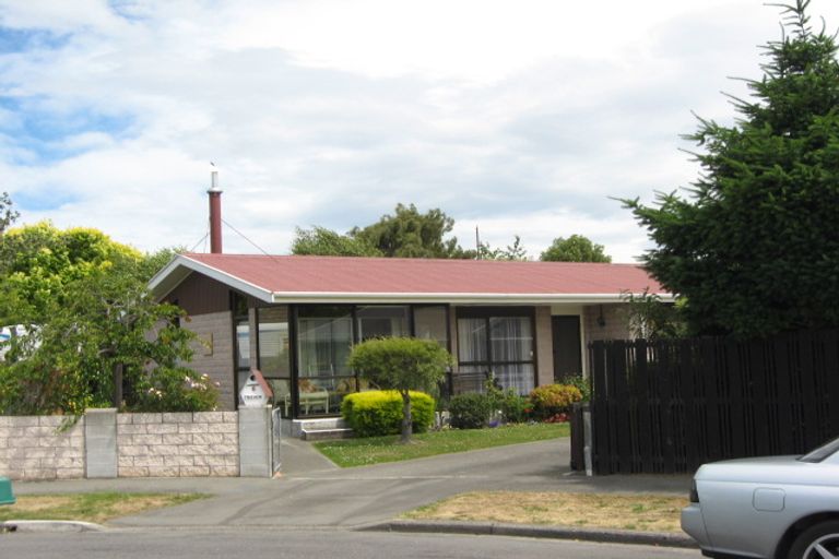 Photo of property in 6 Lomond Place, Woolston, Christchurch, 8062