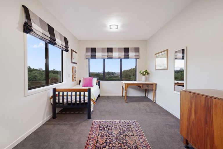 Photo of property in 38 Vernon Road, Minden, Tauranga, 3171