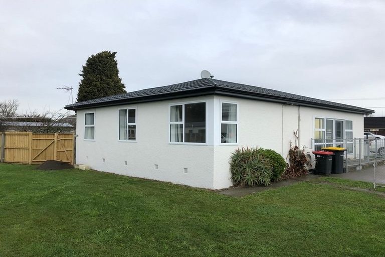 Photo of property in 809 Main South Road, Templeton, Christchurch, 8042