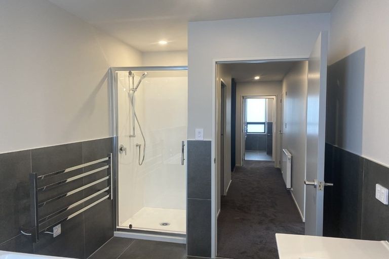 Photo of property in 13/6u Bushland Grove, Paparangi, Wellington, 6037