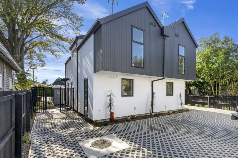 Photo of property in 2/26 Swanns Road, Richmond, Christchurch, 8013