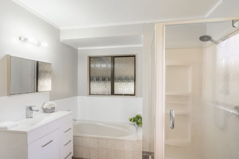 Photo of property in 45 Olive Terrace, Paraparaumu Beach, Paraparaumu, 5032