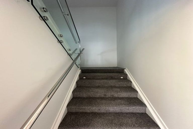 Photo of property in 164 Mahia Road, Wattle Downs, Auckland, 2103
