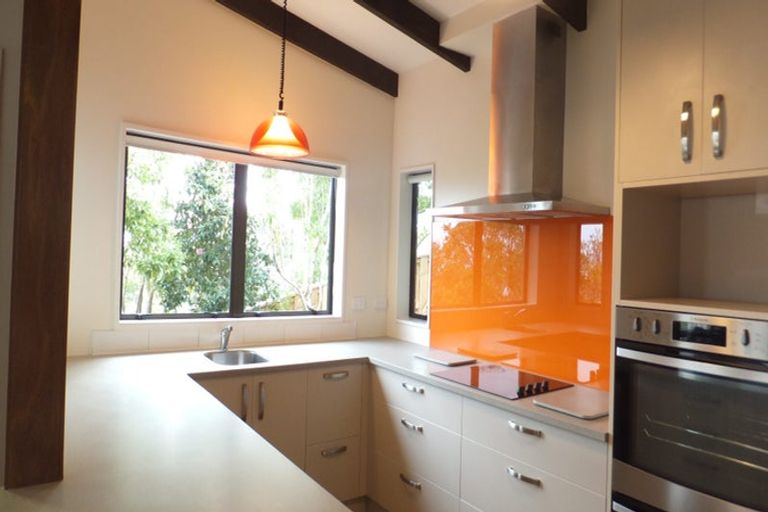 Photo of property in 2/14 Clementine Lane, Mount Pleasant, Christchurch, 8081
