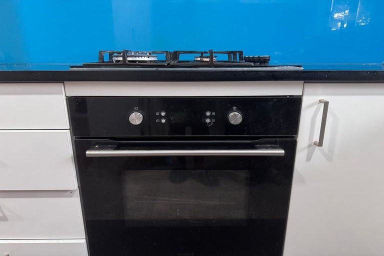 Photo of property in 35 Verdale Circle, Glen Eden, Auckland, 0602