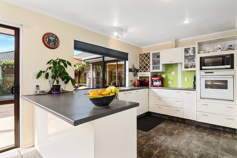 Photo of property in 35 Masefield Street, Stoke, Nelson, 7011