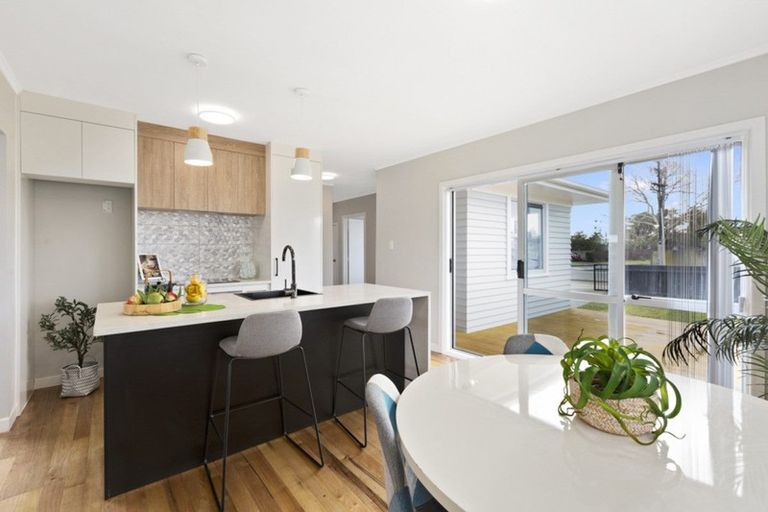 Photo of property in 604b Te Atatu Road, Te Atatu Peninsula, Auckland, 0610