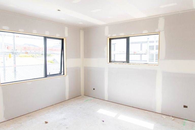 Photo of property in 745 Fergusson Drive, Elderslea, Upper Hutt, 5018