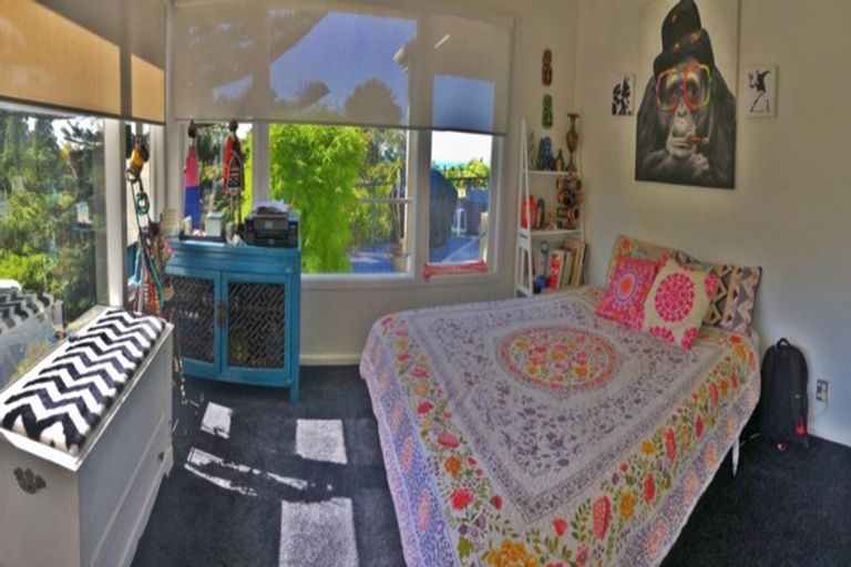 Photo of property in 1 Huia Road, Titirangi, Auckland, 0604