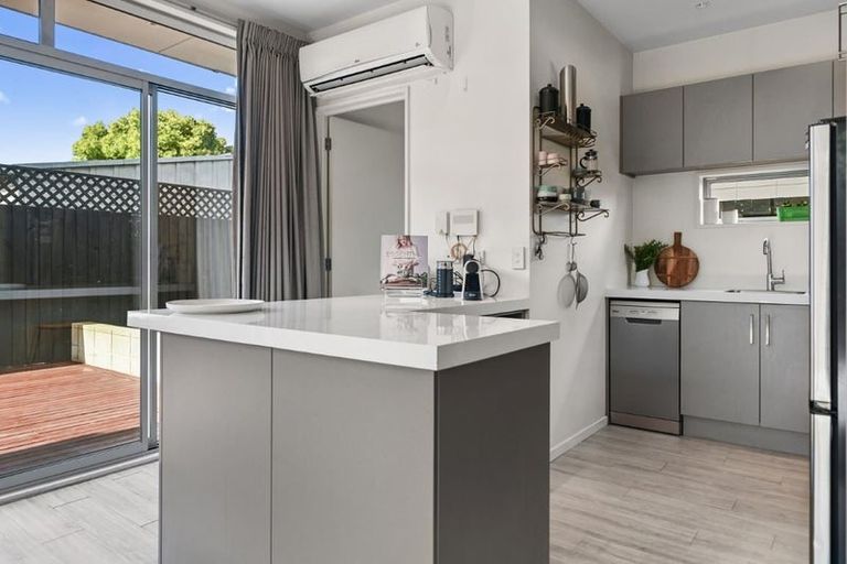 Photo of property in 3/45 Antigua Street, Addington, Christchurch, 8024