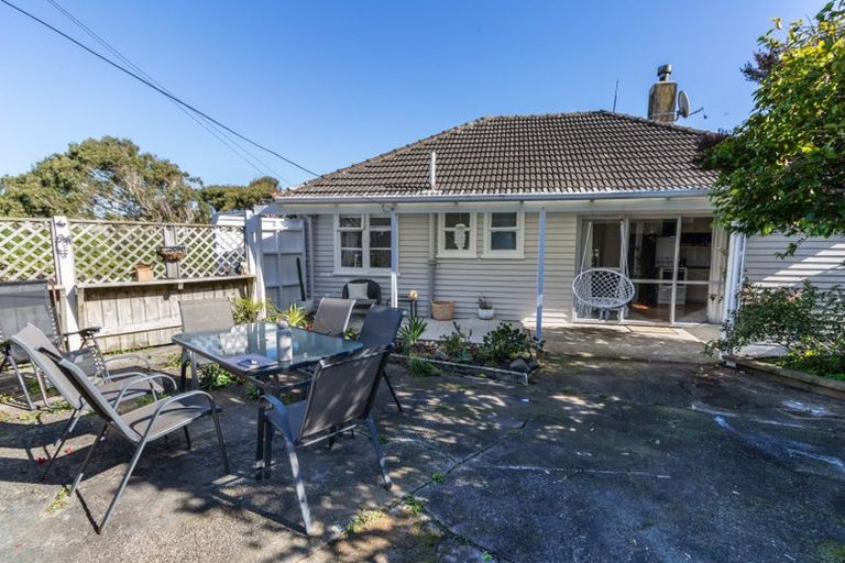 Photo of property in 62 Dimock Street, Titahi Bay, Porirua, 5022