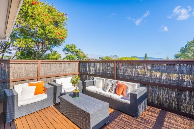 Photo of property in 57 Mazengarb Road, Paraparaumu Beach, Paraparaumu, 5032