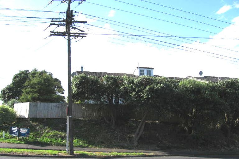 Photo of property in 2/119 Golf Road, New Lynn, Auckland, 0600