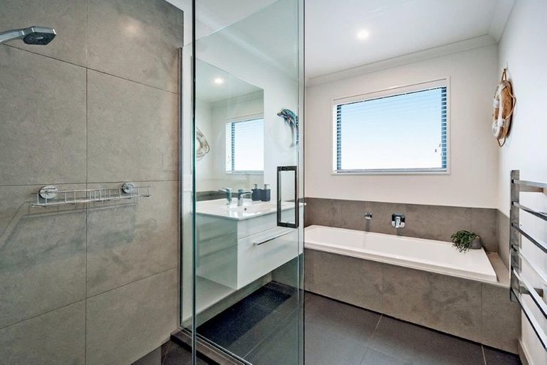 Photo of property in 40 Mclenaghan Road, Rolleston, 7614