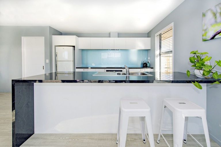 Photo of property in 11 Godwin Grove, Rolleston, 7614