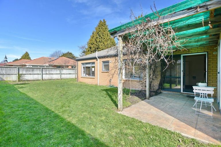 Photo of property in 10 Riegler Place, Belfast, Christchurch, 8051