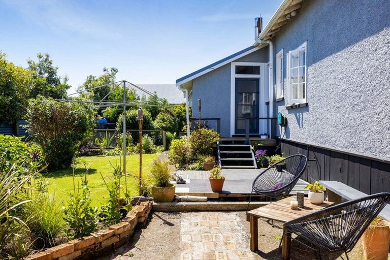 Photo of property in 21 Egmont Street, Patea, 4520