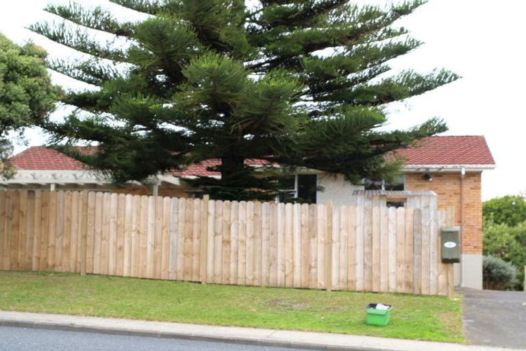 Photo of property in 16 Union Road, Howick, Auckland, 2014