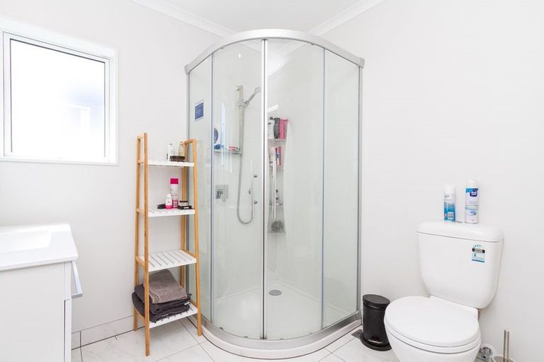 Photo of property in 7 Pacific View, Whitby, Porirua, 5024