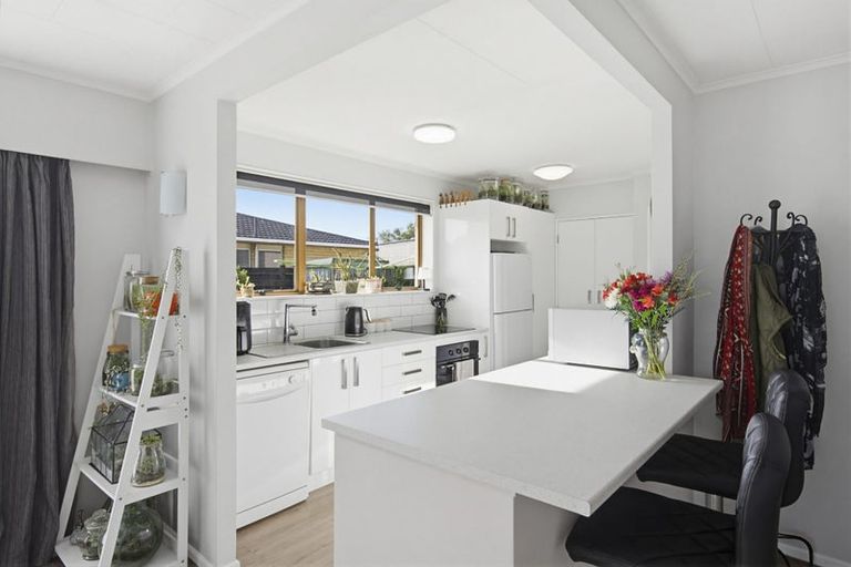 Photo of property in 25a Manawa Avenue, Raumati Beach, Paraparaumu, 5032