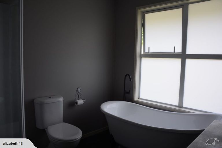 Photo of property in 303a Otumoetai Road, Otumoetai, Tauranga, 3110