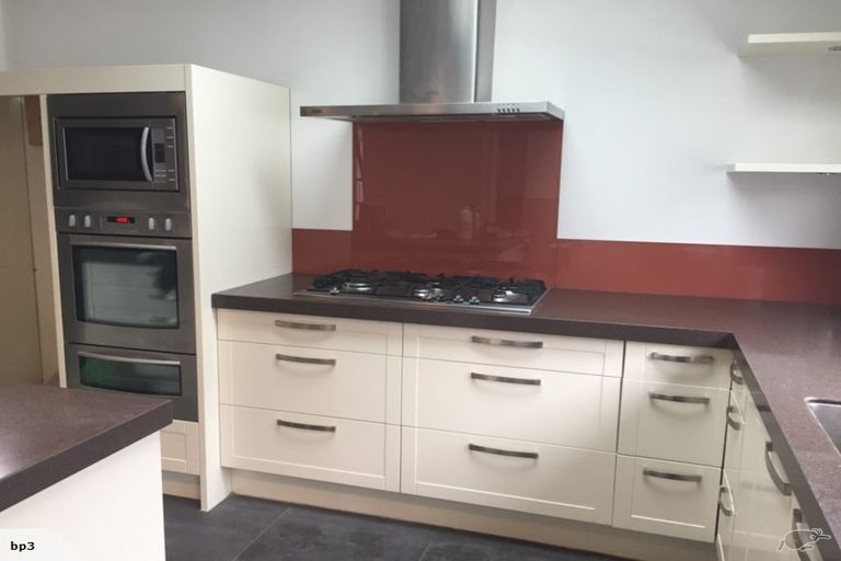 Photo of property in 92 Warrington Street, Mairehau, Christchurch, 8013