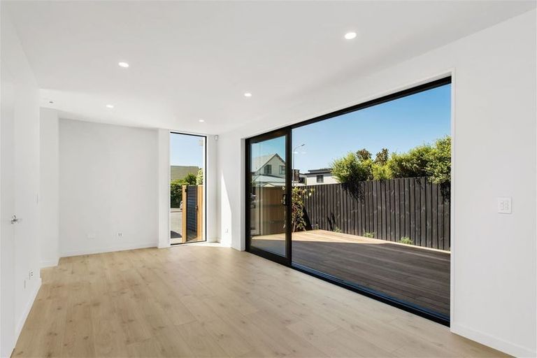 Photo of property in 4/51 Maxwell Street, Riccarton, Christchurch, 8041